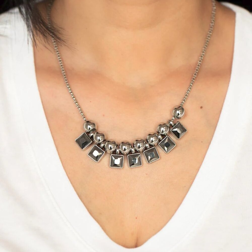 Paparazzi Jewelry Accessories - Graciously Audacious - Silver Necklace - Vintage